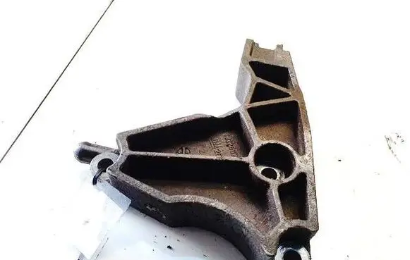 Opel Astra H Engine mounting bracket 13125625 2581
