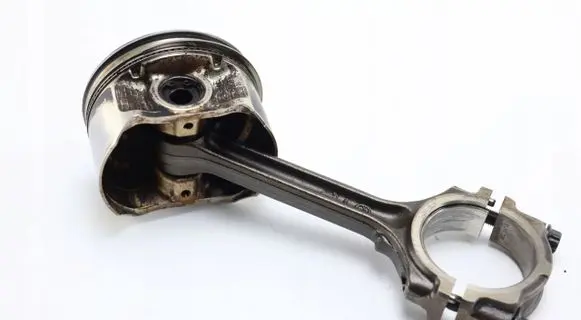 Nissan Primera Piston 