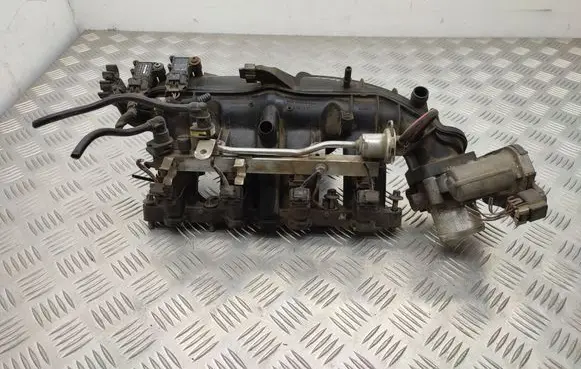Opel Meriva B Intake manifold 55573171 55565489 0261230146