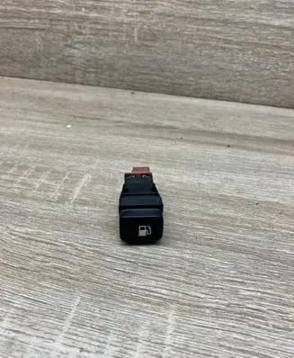 Citroen C4 I Picasso Fuel tank opening switch 96530658XT