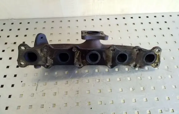 Volvo XC60 Exhaust manifold 31219856