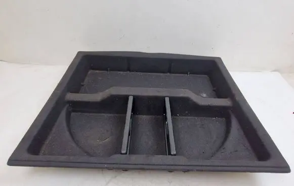 Hyundai i40 Glove box in trunk
