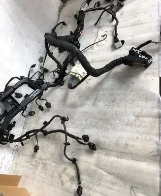 Volvo XC40 Engine installation wiring loom 32301449002