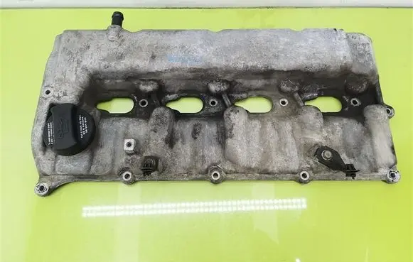 KIA Sorento Rocker cam cover 