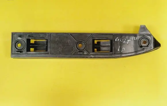 Volkswagen Golf IV Front bumper mounting bracket 1J0807183A