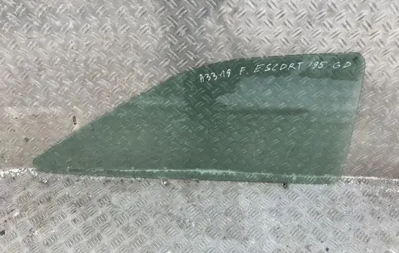 Ford Escort Rear side window