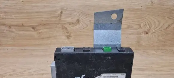 Volvo V50 Tow bar trailer control unit/module 8698475