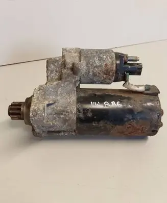 Volkswagen PASSAT B6 Starter motor 