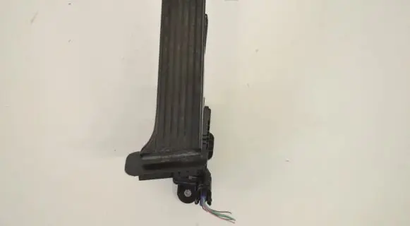 Lexus GS 300 350 430 450H Accelerator throttle pedal 7812030A50
