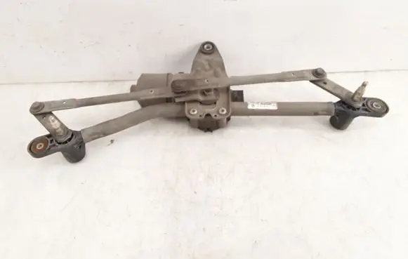 Front wiper linkage