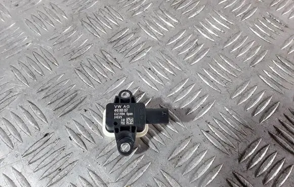 Audi A6 S6 C7 4G Airbag deployment crash/impact sensor 4H0955557 8119RB4