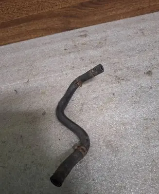 Subaru Legacy Coolant pipe/hose 