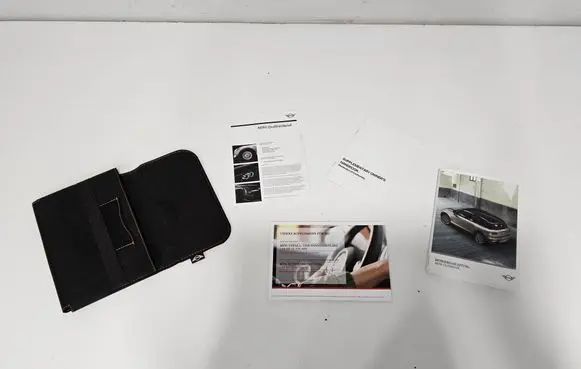 Mini Clubman F54 Owners service history hand book 