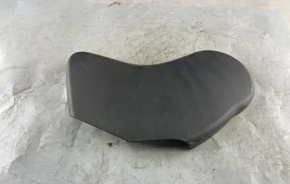 Jaguar XJ X351 Seat belt trim 7W93F61425AC L0113879AD01