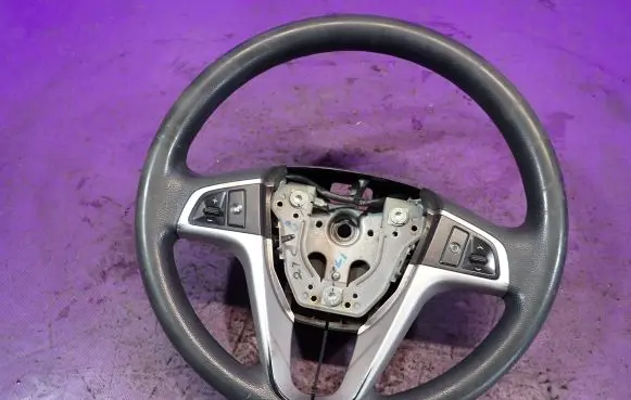 Hyundai i20 (PB PBT) Steering wheel 561131J700