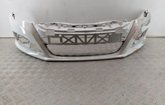 Volkswagen PASSAT CC Front bumper 3C8807217