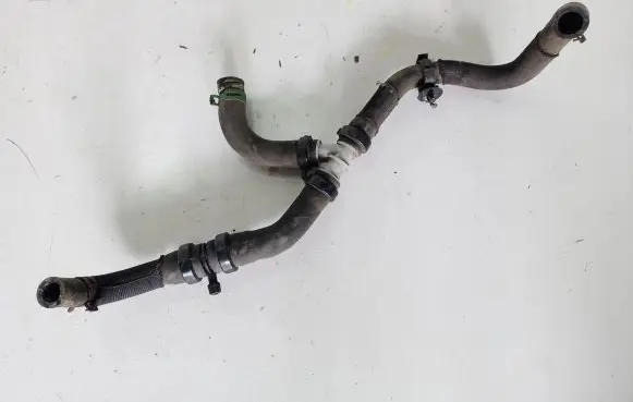 Renault Fluence Engine coolant pipe/hose