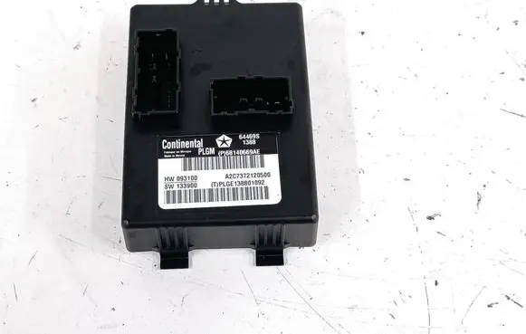 Dodge Durango III Tailgate/trunk control unit/module 68140669AE P68140669AE A2C7372120500