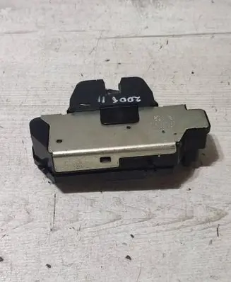Peugeot 2008 II Tailgate/trunk/boot lock/catch/latch 9684648680