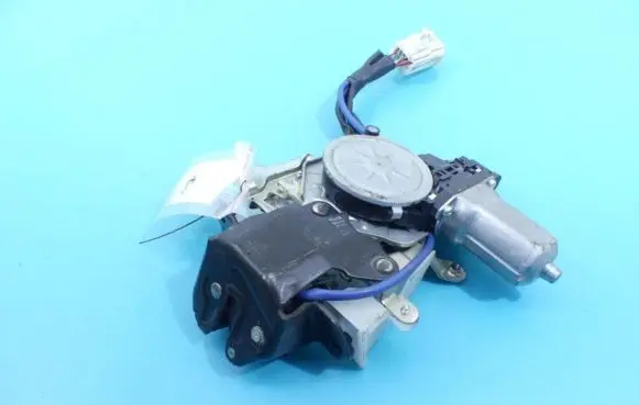 Lexus RX 330 - 350 - 400H Tailgate/trunk/boot lock/catch/latch IMPRK1138139