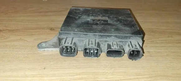 Lexus GS 300 350 430 450H Fuel injection control unit/module 8987130030