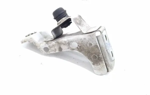 Opel Zafira C Other engine bay part