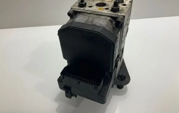 Mercedes-Benz Sprinter W901 W902 W903 W904 ABS Pump A0004460789 0004460789
