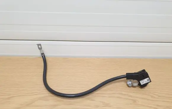 BMW 5 F10 F11 Negative earth cable (battery) 9234437 61129234437