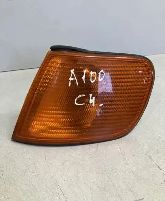 Audi 100 S4 C4 Front indicator light 0152604