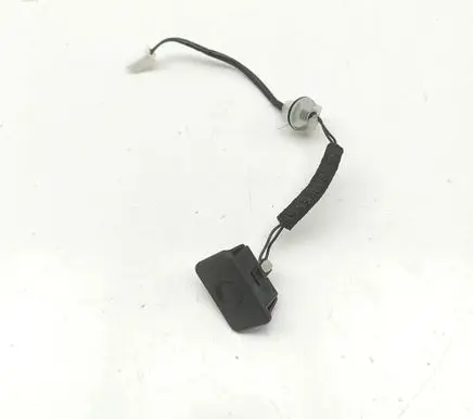 Mazda CX-5 II Tailgate/boot open switch button GS2A67680