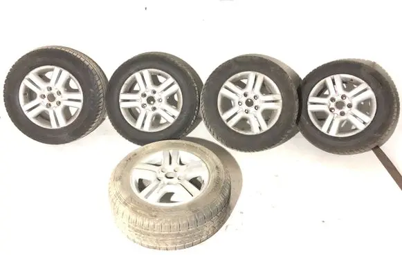 Volkswagen Multivan T5 R16 alloy rim 7H0601025B