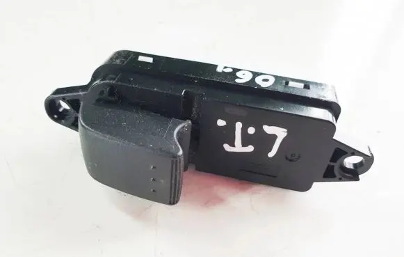 Mazda 6 Electric window control switch