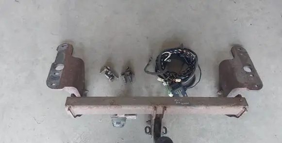Toyota Avensis T270 Tow bar set 
