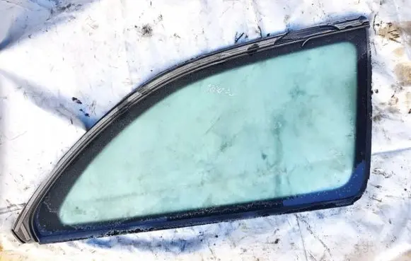 Skoda Octavia Mk2 (1Z) Rear side window