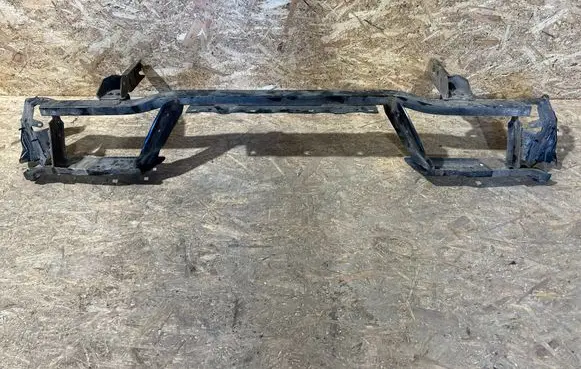 Mitsubishi L200 Rear bumper support beam B026321