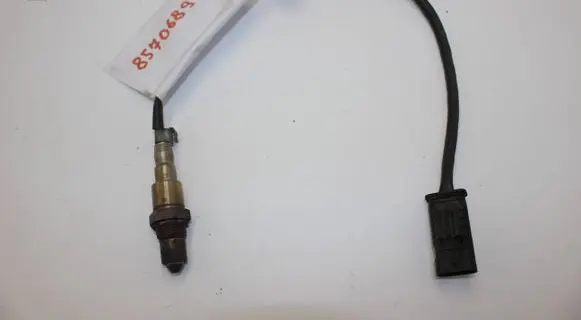 BMW X3 F25 Lambda probe sensor 8570689