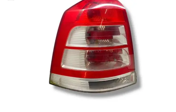 Opel Zafira B Rear/tail lights 13305774