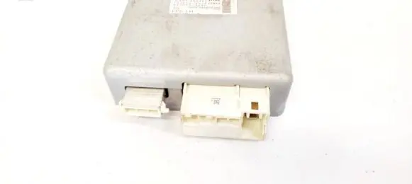 Toyota Avensis T270 Power steering control unit/module 8965005100 89650-05100