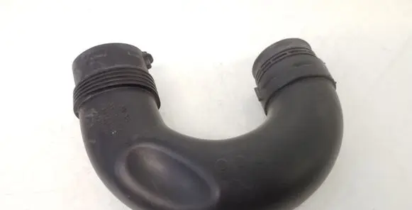 Volkswagen Touran I Air intake hose/pipe 1K0129618BA