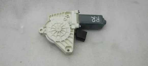 Mercedes-Benz E C207 W207 Front door window regulator motor A2078200642
