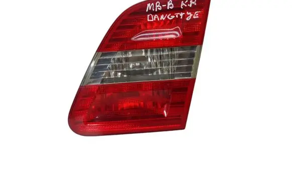 Mercedes-Benz B W245 Tailgate rear/tail lights A1698201664