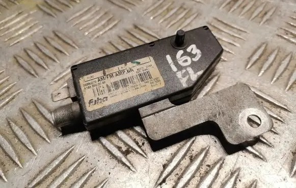 Mercedes-Benz ML W163 Aerial antenna amplifier 1638200089