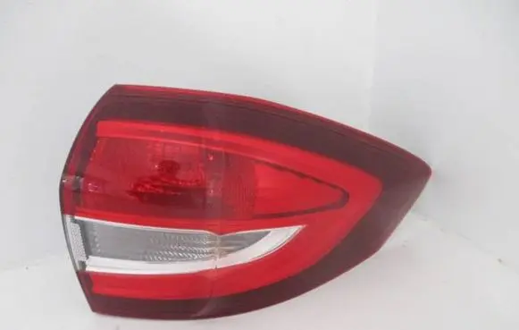 Ford Focus C-MAX Rear/tail lights F1CB13404BC