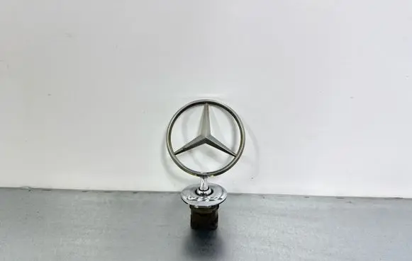 Mercedes-Benz S W222 Manufacturer badge logo/emblem 