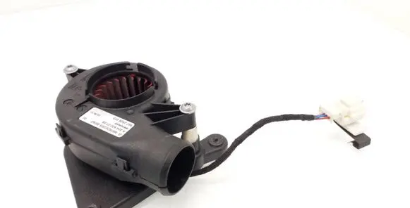 Mercedes-Benz E W212 Engine control unit/module fan A2048300708 9972506010