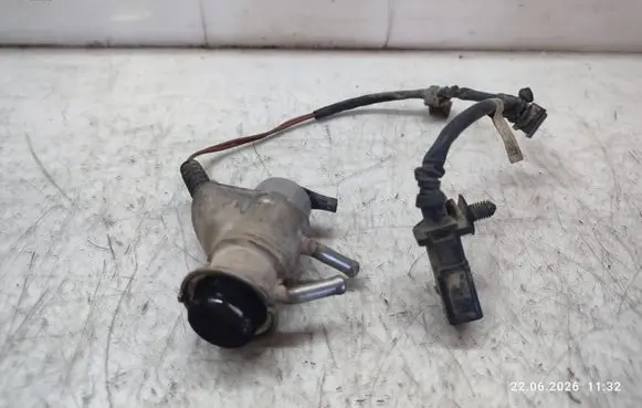 Volkswagen Amarok AdBlue injector 2H6131113A