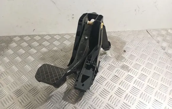 Volkswagen PASSAT B8 Brake pedal 5Q1723058AJ