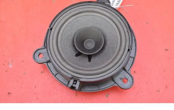 Renault Clio I Subwoofer speaker 281444522R