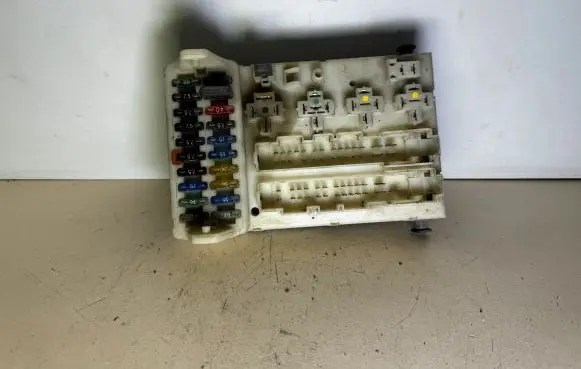 Ford Mondeo MK I Fuse box set 93BG14K150AC 93BG14K150 93BG14A073EE
