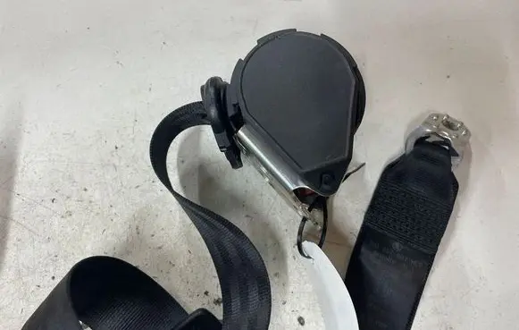 Skoda Superb B5 (3U) Rear seatbelt 951900026H 566297601